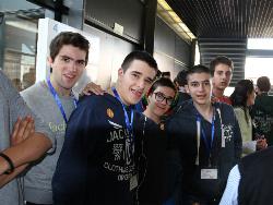 �C�����̎�҂ƍ��ی�